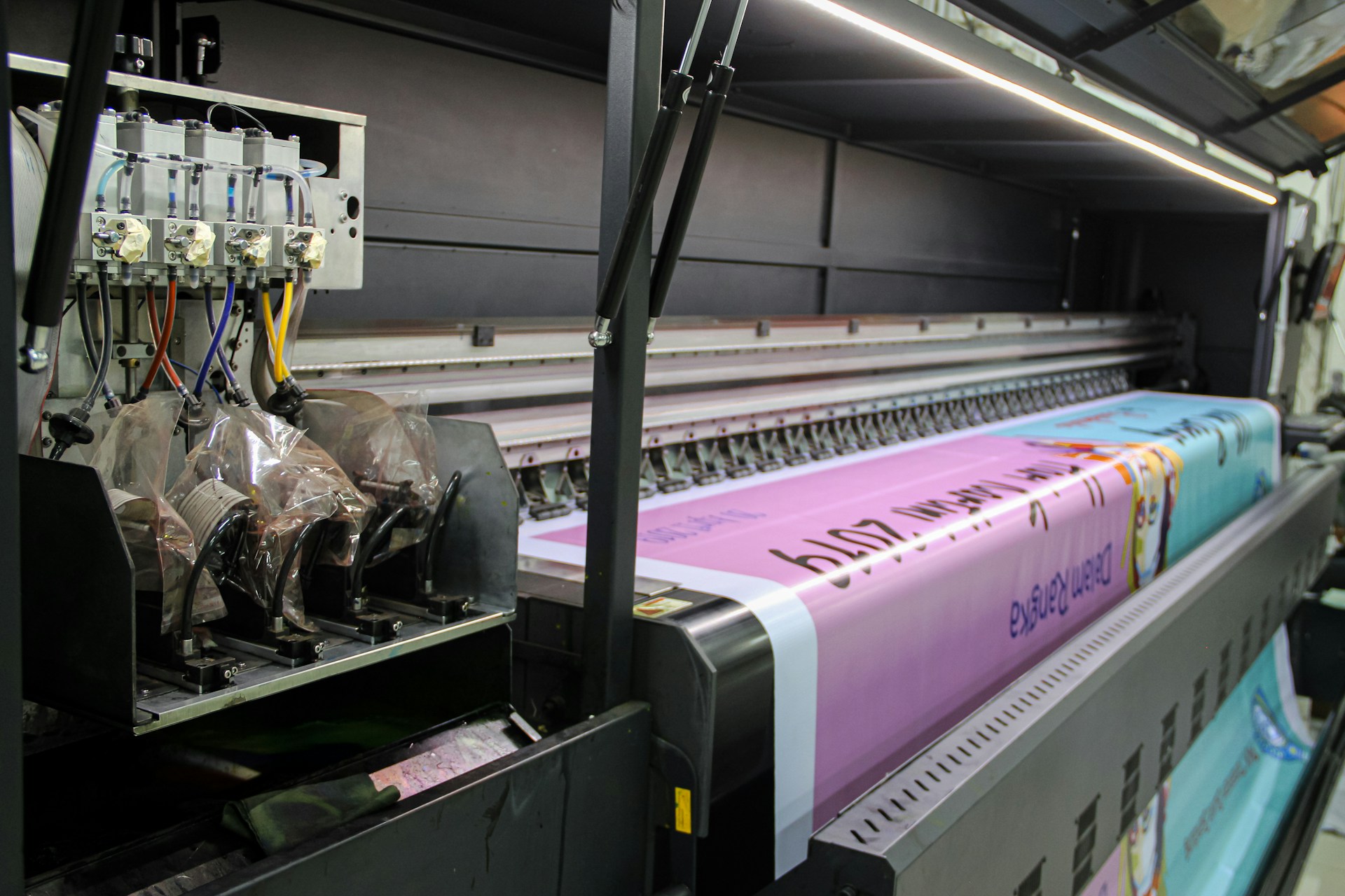 Large Banner Printing for Mail Processing Associates: High-Quality and Affordable Solutions