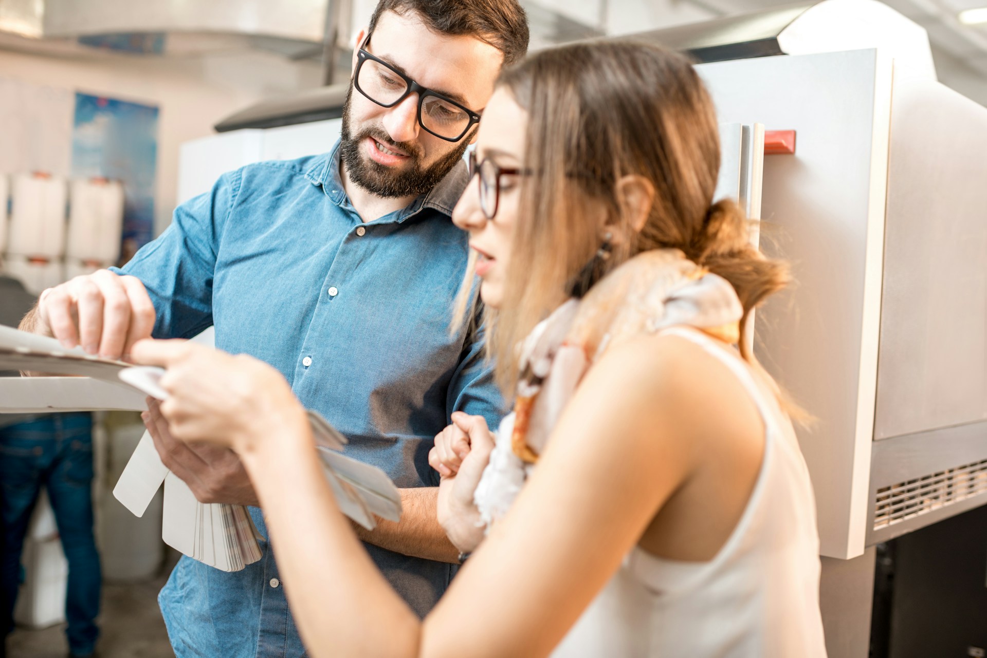 Are Postcards 4x6 or 5x7? Insights from Mail Processing Associates