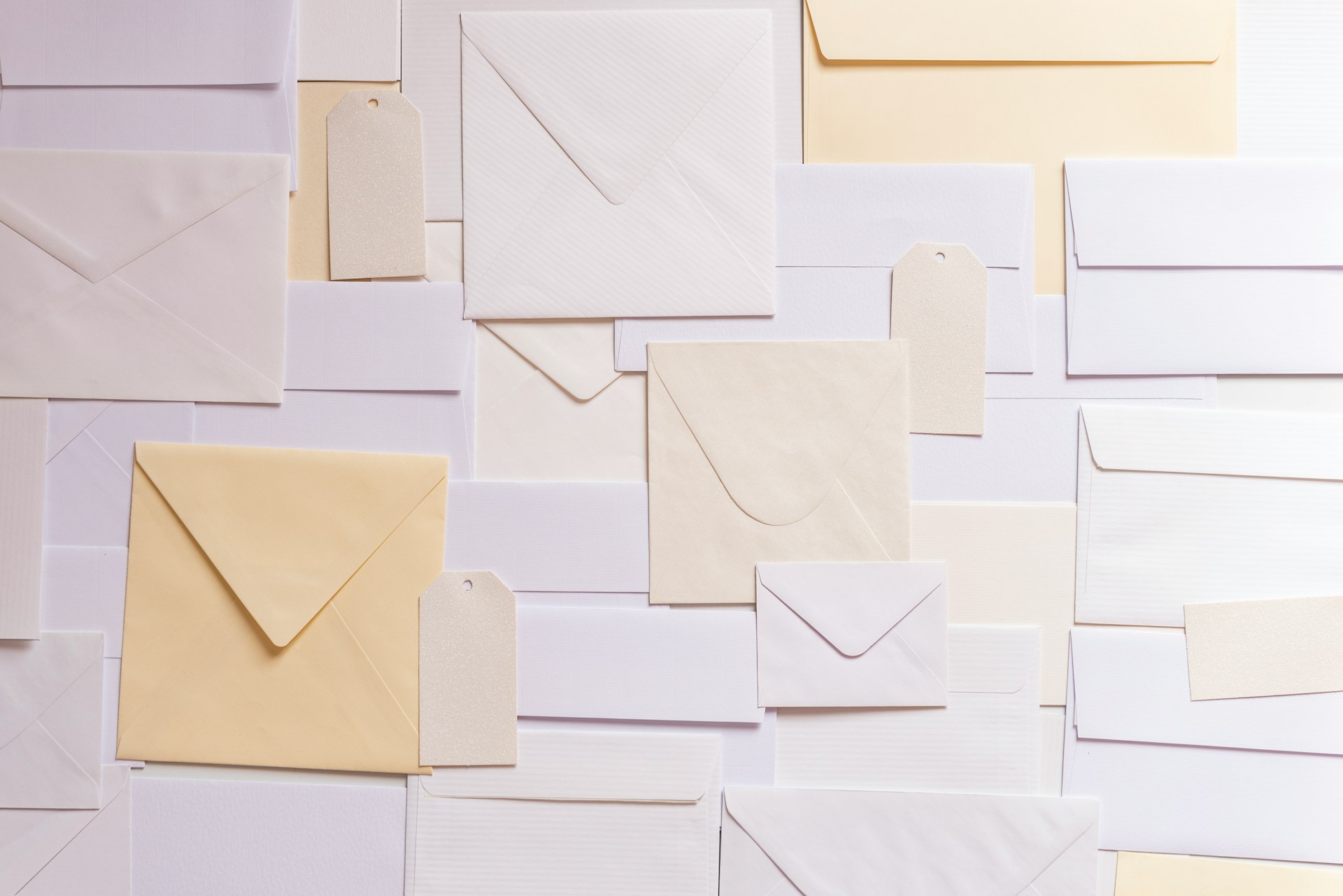 Average Cost Per Direct Mail Piece: Understanding Expenses for Effective Marketing